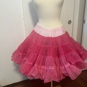 Malco Modes Partners Please Square Dance Petticoat Crinoline Small 2 Layers 592